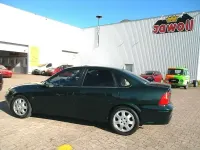 Gebraucht Opel Vectra Elegance 147 PS (108 kW) 2000 Gruen Limousine