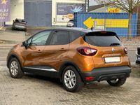 gebraucht Renault Captur 0.9 TCe*NAVI*KLIMAAUT*TEMPO*PDC*SHZ*DAB*TüV Neu