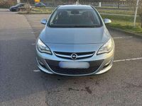 Gebraucht Opel Astra Edition 110 PS (80 kW) 2013 Grau Kombi