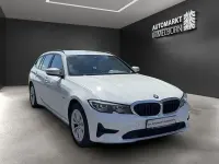 Gebraucht BMW 320e Advantage 204 PS (150 kW) 2021 Weiß Kombi
