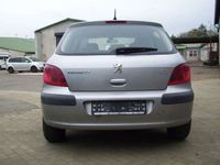 gebraucht Peugeot 307 Tendance 110