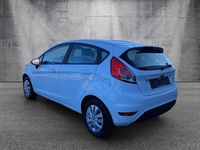 Gebraucht Ford Fiesta 60 PS (44 kW) 2017 Frostweiß Limousine