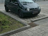 Second-hand Renault Twingo 58 CP (42 kW) 2000 Negru Hatchback