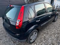 Gebraucht Ford Fiesta 60 PS (44 kW) 2006 Blau Kleinwagen