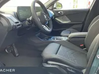 Neu BMW 120 Performance 170 PS (125 kW) 2026 Cape york grün metallic Kleinwagen