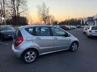 Gebraucht Mercedes A180 109 PS (80 kW) 2010 Silber Kleinwagen