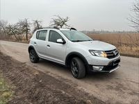 Gebraucht Dacia Sandero 90 PS (66 kW) 2016 Silber Kleinwagen
