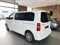 Gebraucht Opel Zafira Life Selection 144 PS (105 kW) 2022 Weiß Van / Kleinbus