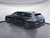 Gebraucht VW Passat R-line 193 PS (141 kW) 2025 Schwarz Kombi