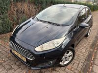 Gebraucht Ford Fiesta Trend 60 PS (44 kW) 2016 Blau Limousine