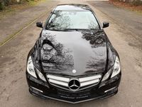 Gebraucht Mercedes E350 AMG line 265 PS (194 kW) 2011 Schwarz Coupé