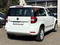 Gebraucht Skoda Yeti Joy 150 PS (110 kW) 2016 Weiß SUV