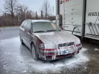 Gebraucht Volvo V40 122 PS (89 kW) 2000 Rot Kombi