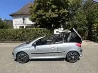 Gebraucht Peugeot 206 CC 109 PS (80 kW) 2002 Silber Cabrio