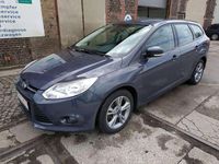 Gebraucht Ford Focus 125 PS (91 kW) 2014 Midnight skygrau Kombi