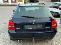 Gebraucht Audi A4 90 PS (66 kW) 2000 Blau Kombi