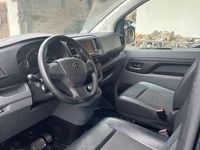 Second-hand Citroën Jumpy 177 CP (130 kW) 2021 Negru Monovolum