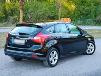 Gebraucht Ford Focus Champions Edition 125 PS (91 kW) 2012 Schwarz Limousine