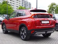 Używany Mitsubishi Eclipse Cross Active 163 KM (119 kW) 2019 Czerwony SUV