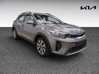 Gebraucht Kia Stonic Vision 101 PS (74 kW) 2025 M7g astrograu met SUV