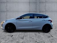 Gebraucht Hyundai i20 Blackline 90 PS (66 kW) 2026 Atlas white Limousine