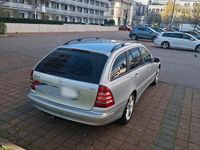 Gebraucht Mercedes C220 150 PS (110 kW) 2004 Grau Kombi