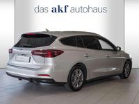 Gebraucht Ford Focus Titanium 116 PS (85 kW) 2024 Polarsilber metallic Kombi