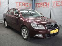 Gebraucht Skoda Octavia 140 PS (102 kW) 2011 Rot Limousine