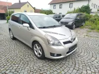Gebraucht Toyota Corolla Verso Executive 177 PS (130 kW) 2009 Grün Van / Kleinbus