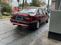 Gebraucht Opel Vectra 90 PS (66 kW) 1993 Rot Limousine