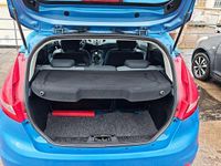 Gebraucht Ford Fiesta 95 PS (69 kW) 2011 Blau Kleinwagen