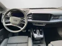 Second-hand Audi Q4 e-tron S-Line 250 kW (340 CP) 2025 Gri SUV