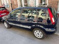 Second-hand Ford Fusion Ambiente 75 CP (55 kW) 2006 Albastru Hatchback