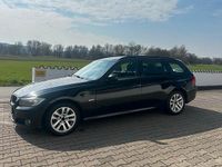 Usata BMW 320 184 CV (135 kW) 2012 Nero Station wagon