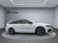Gebraucht Skoda Octavia RS 245 PS (180 kW) 2022 Weiß metallic Kombi