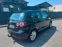 Gebraucht VW Golf VI 105 PS (77 kW) 2010 Schwarz Kleinwagen