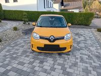 Gebraucht Renault Twingo Intens 73 PS (53 kW) 2019 Gelb Kleinwagen