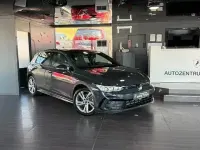 Gebraucht VW Golf VIII R-line 131 PS (96 kW) 2024 Grau Limousine