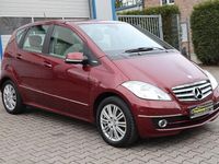 Gebraucht Mercedes A170 116 PS (85 kW) 2009 Rot Limousine
