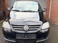 Gebraucht VW Fox 54 PS (39 kW) 2005 Schwarz Kleinwagen