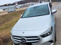 gebraucht Mercedes B200 d Aut. LED~KAMERA~DISTRONIC~NAVI~LEDER~