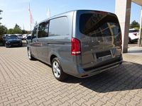 Gebraucht Mercedes Vito 239 PS (175 kW) 2021 Selenitgrau metallic Van