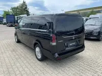 Gebraucht Mercedes V300 Avantgarde 237 PS (174 kW) 2023 Schwarz Van / Kleinbus