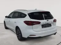 Gebraucht Ford Focus 120 PS (88 kW) 2022 Weiß Limousine