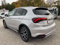 gebraucht Fiat Tipo 5-türer MY22 Cross 1.5 Mild-Hybrid 48V 96kw