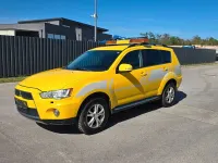 Gebraucht Mitsubishi Outlander 140 PS (102 kW) 2012 Gelb SUV