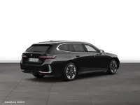 Gebraucht BMW 540 286 PS (210 kW) 2025 Schwarz Kombi