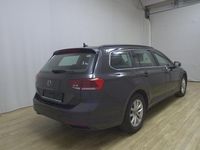 Gebraucht VW Passat Business 150 PS (110 kW) 2023 Grau Kombi