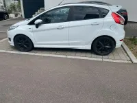 Używany Ford Fiesta ST 101 KM (74 kW) 2016 Biały Hatchback