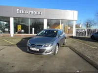 Gebraucht Opel Astra Innovation 140 PS (102 kW) 2013 Silber Kombi